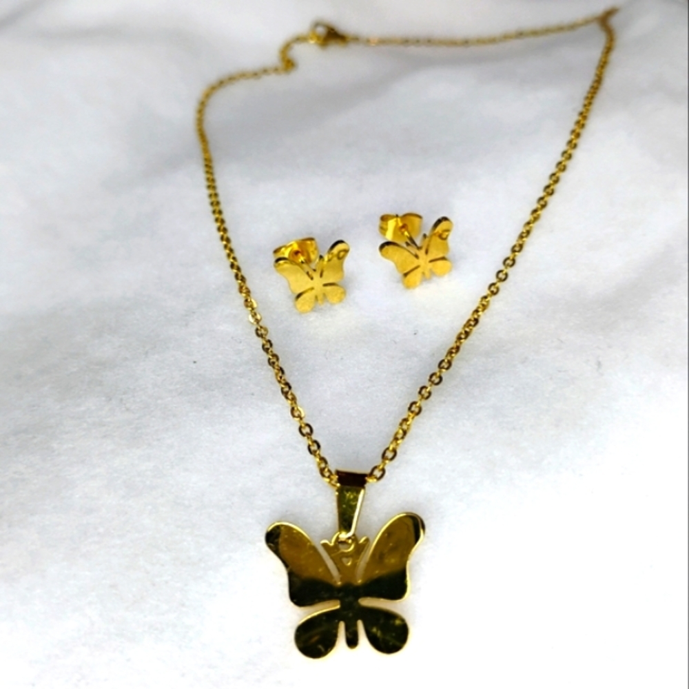 Gold Butterfly Necklace and Earring Set